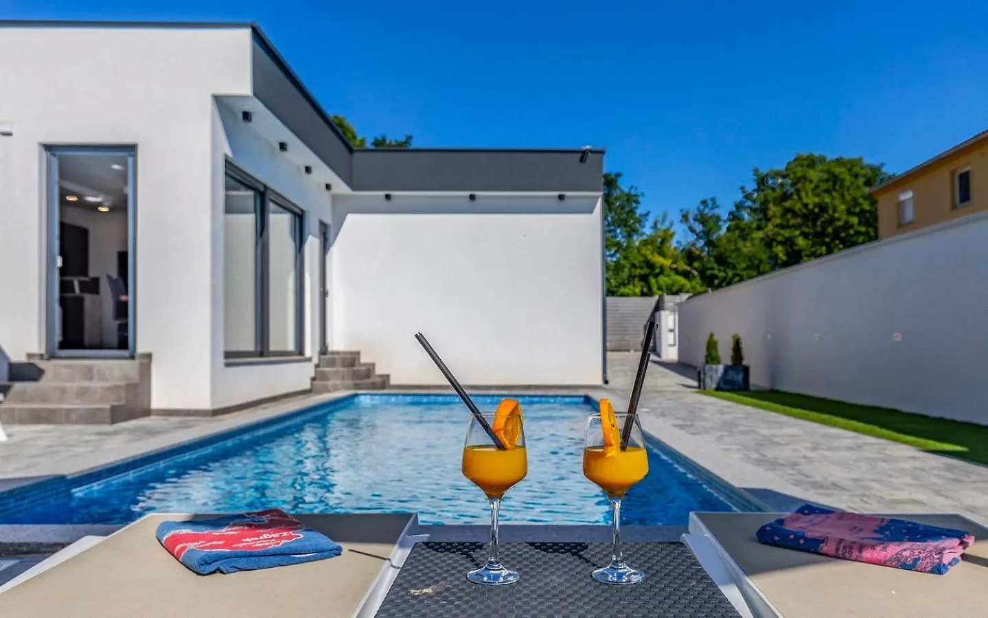 Istriensonne 0739/ New-Built Villa Lucy-2 -Pool With Hydromassage Medulin 0*,  Croatia