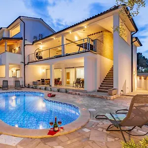 Asta Appartement