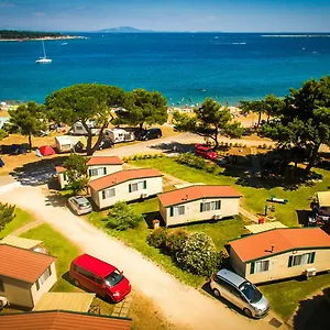 Arena Mobile Homes Vakantiepark